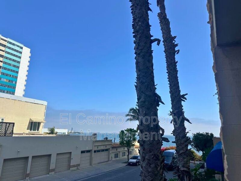 Primary Photo - 1750 E Ocean Blvd