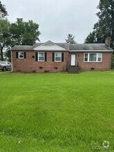 Building Photo - 3311 Lanceor Dr