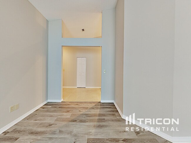 Foto del edificio - 5709 Erhardt Dr