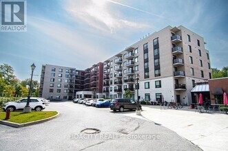 Building Photo - 150-150 Rossignol Dr