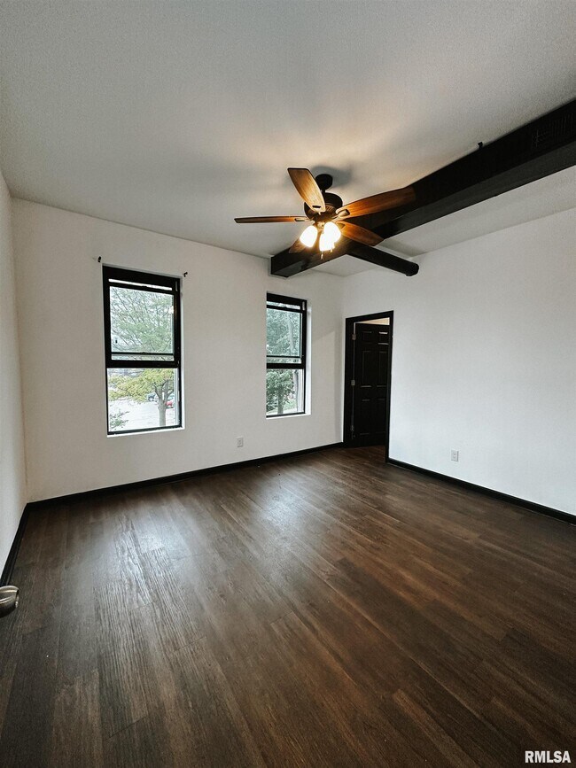 Building Photo - 509 Ripley St