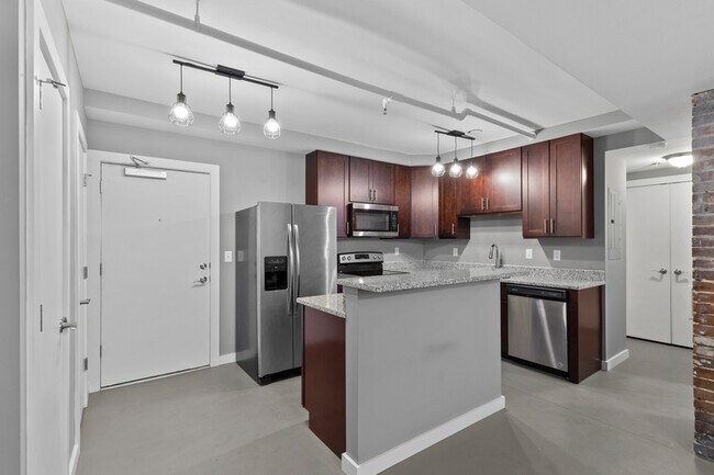 Building Photo - 4301 Olive St