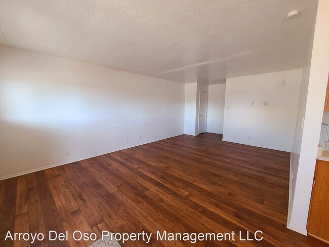 Building Photo - 12700 Copper Ave NE