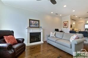 Building Photo - 5 Whitaker St