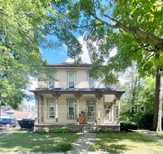 Building Photo - 244 N Washington St