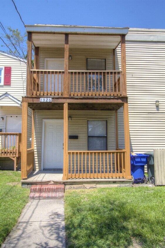 Primary Photo - 1326 W 42nd St