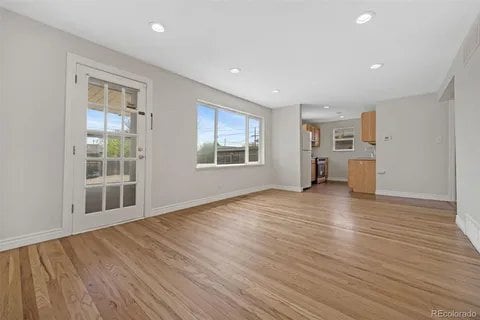 Foto del edificio - 4956 Umatilla St