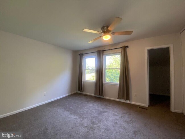 Foto del edificio - 1044 Ramsgate Ct