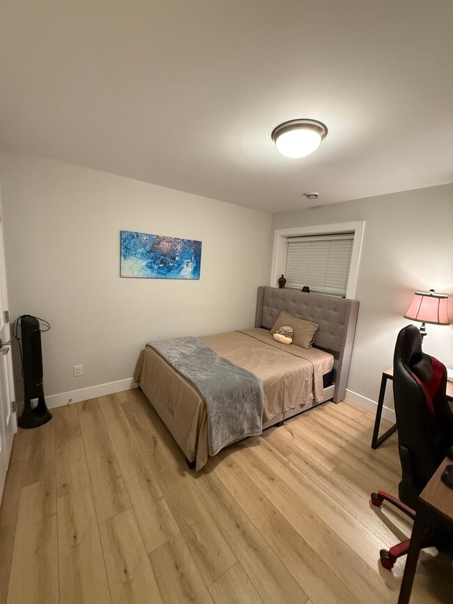 Photo du bâtiment - 1511 Haversley Av