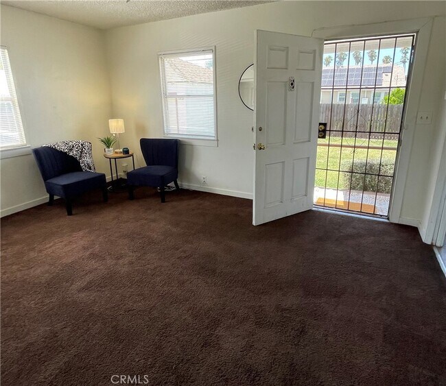 Building Photo - 4619 4th Ave