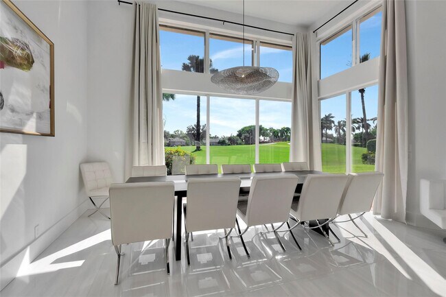 Foto del edificio - 4088 Briarcliff Cir