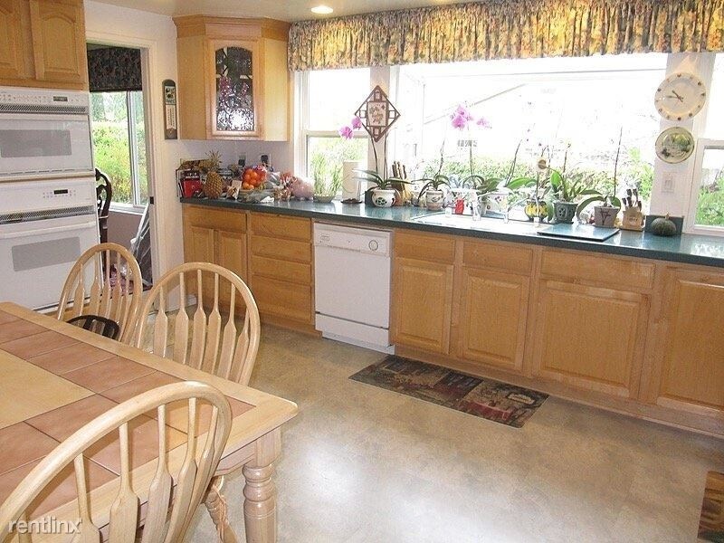 Foto del edificio - 4 br, 3 bath House - 501 Mikado Place