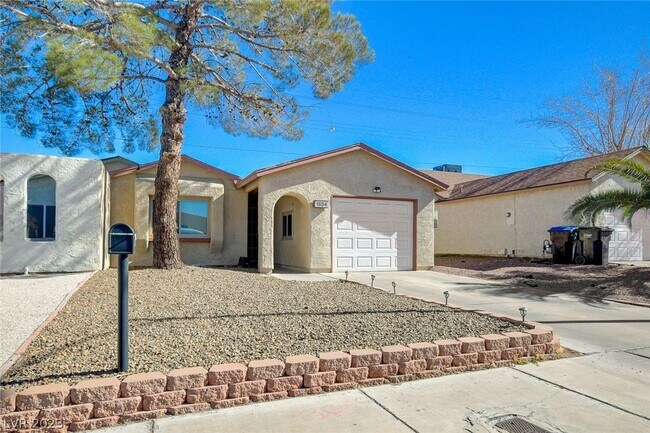 Building Photo - 1604 Keena Dr