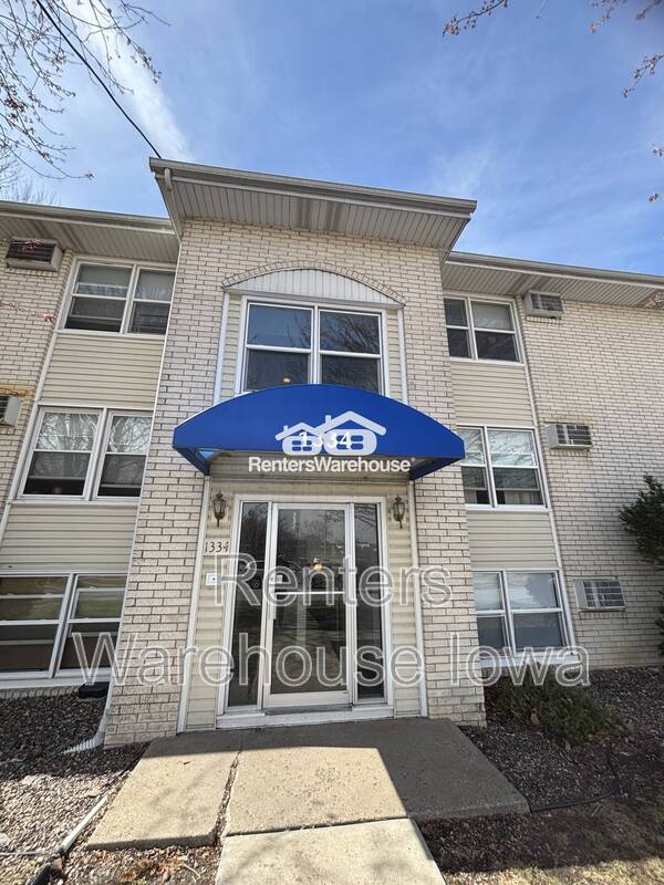 Building Photo - 1334 32nd St