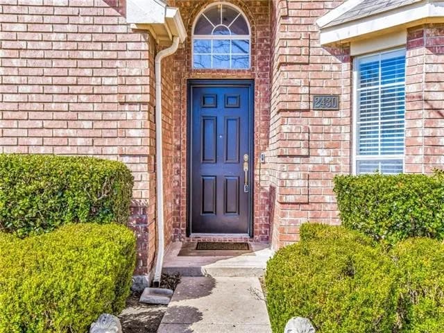 Photo - 2430 Norwich Dr House