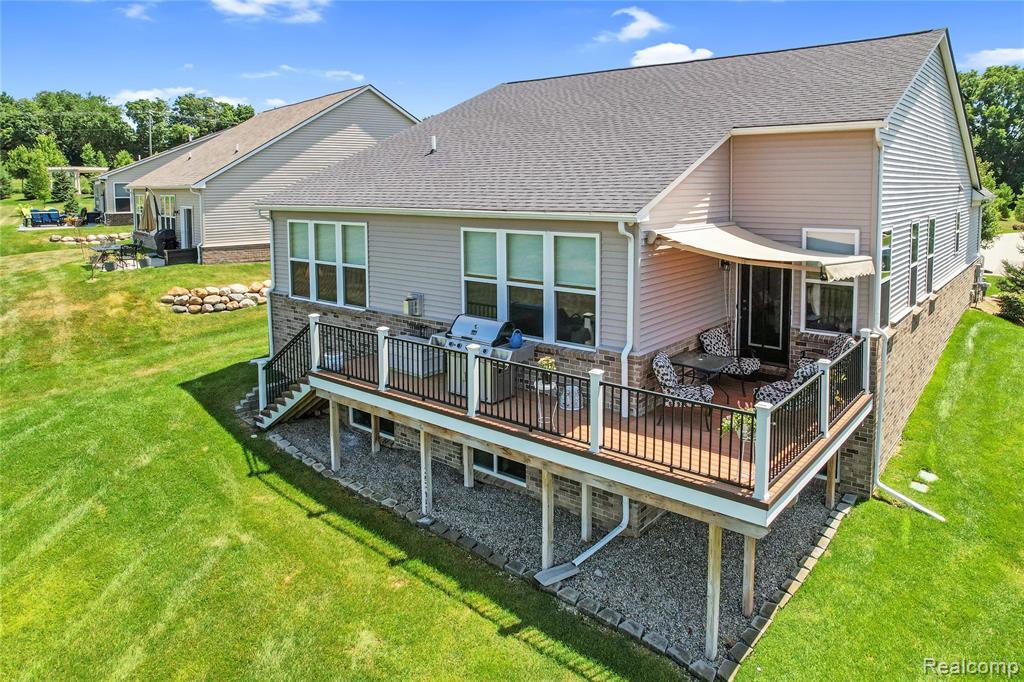 Foto del edificio - 5008 Oakdale Dr