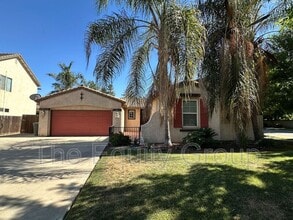 Building Photo - 4441 W Elowin Ave