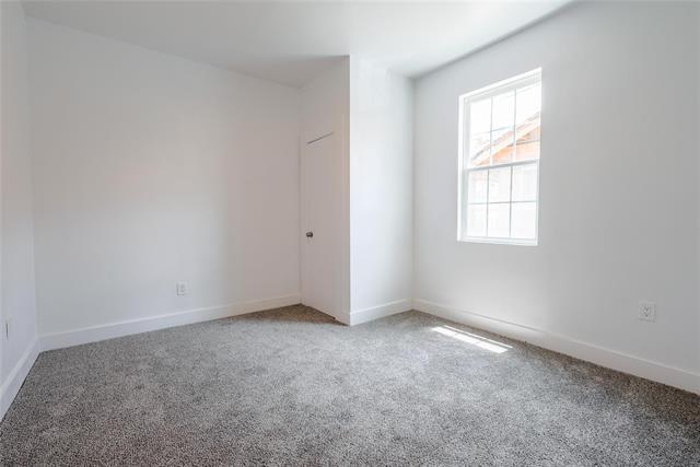 Foto del edificio - 335 N Marsalis Ave