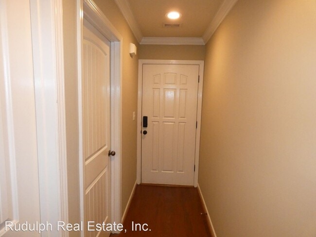 Building Photo - 2 br, 2 bath House - 2472 Ridgemont Dr.