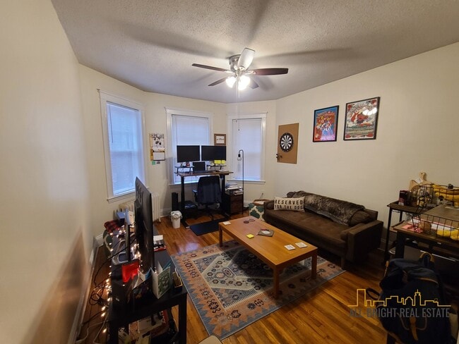 Building Photo - 309 Allston St