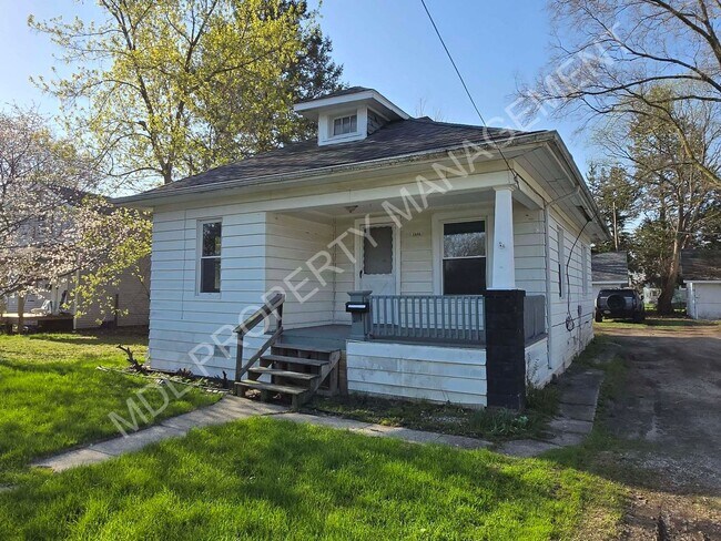 Foto del edificio - 2 Bed / 1 Bath House in Saginaw