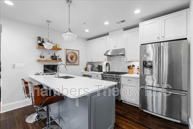 Building Photo - 1514 8th St NW