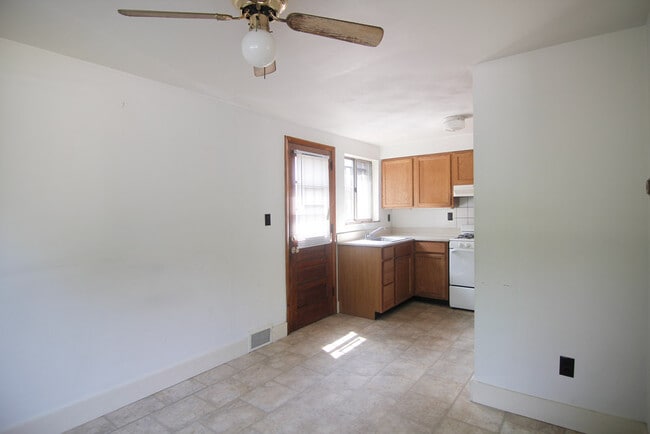 Foto del edificio - 421 Franklin Ave