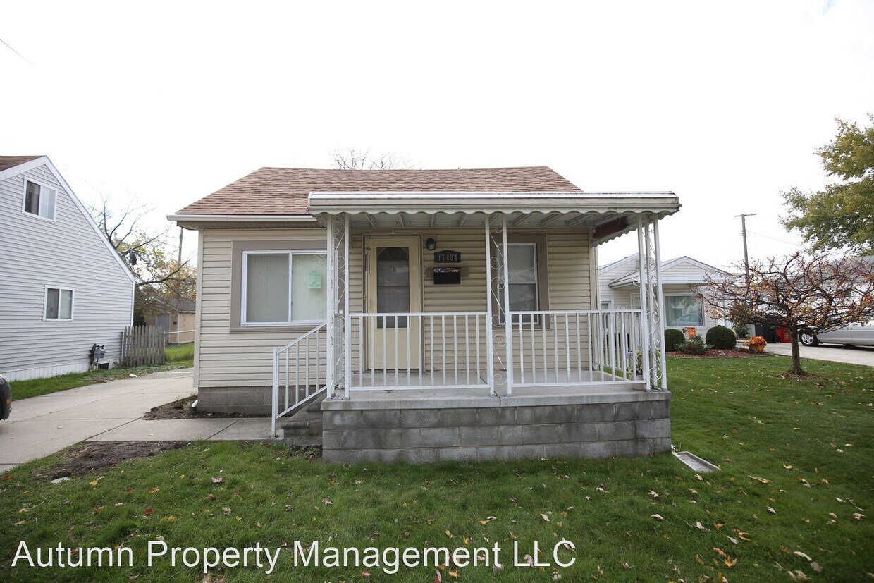 Primary Photo - 3 br, 1 bath House - 17484 Ivanhoe St