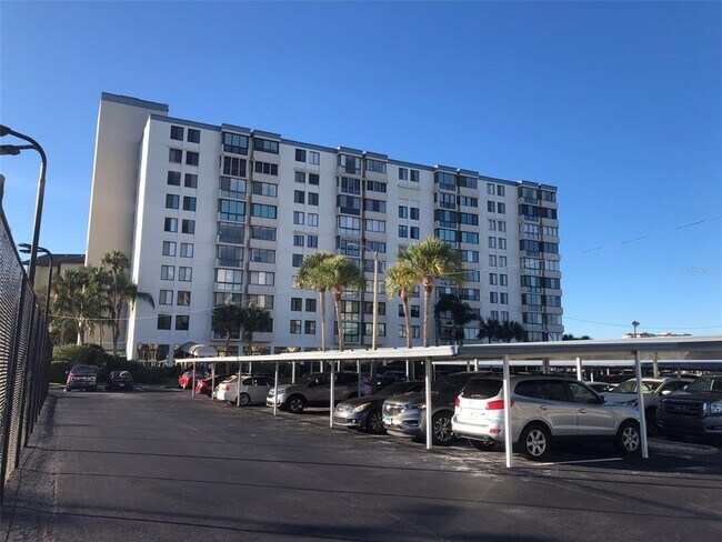 Foto del edificio - 660 Island Way