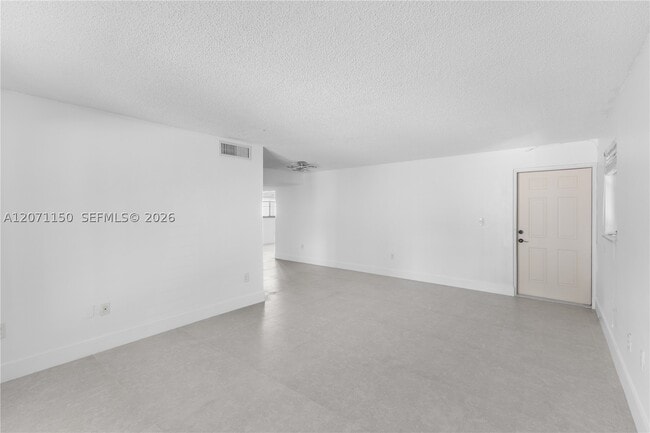 Building Photo - 1225 West Dr