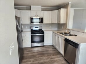 Building Photo - 177 Bobwhite Ln