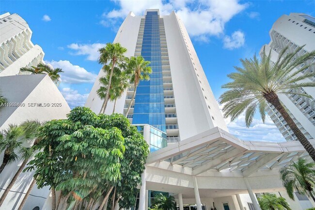 Foto del edificio - 16445 Collins Ave