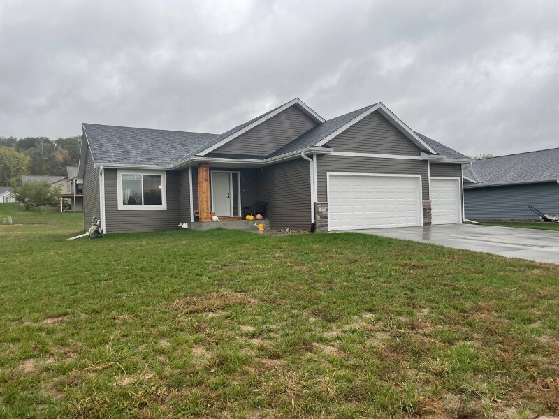 302 Devin Dr, Saint Charles, MN 55972 House Rental in Saint Charles, MN