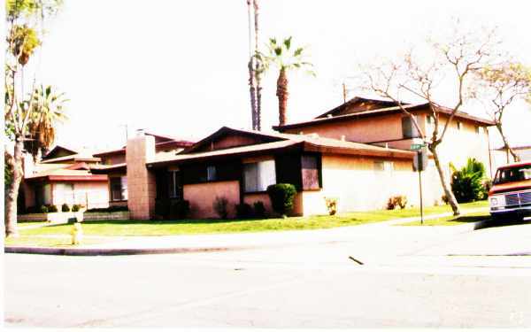 Former Building Photo - 10280 Sentry Dr
