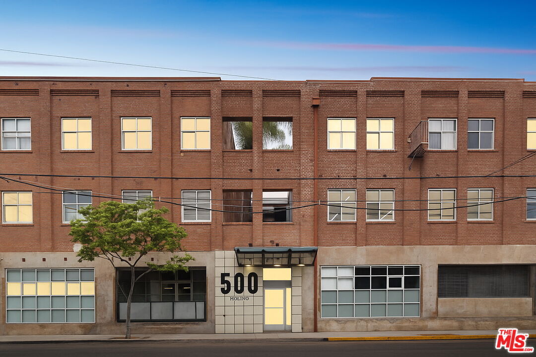 Foto principal - 500 Molino St