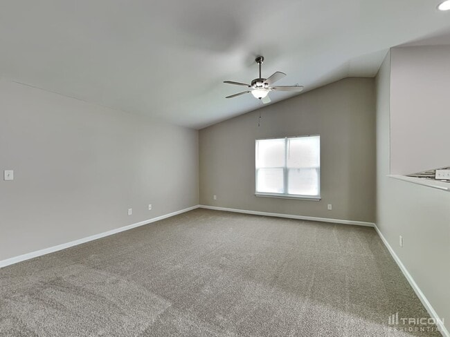 Building Photo - 4824 Lynn Lee Cir
