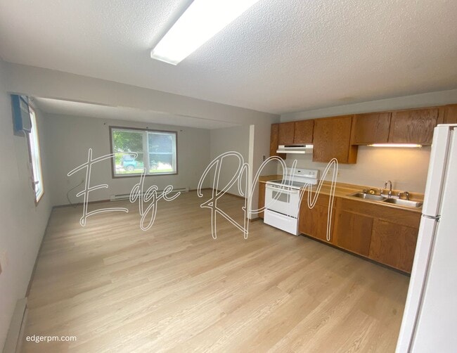 Foto del edificio - 306 Cedar Crest Dr