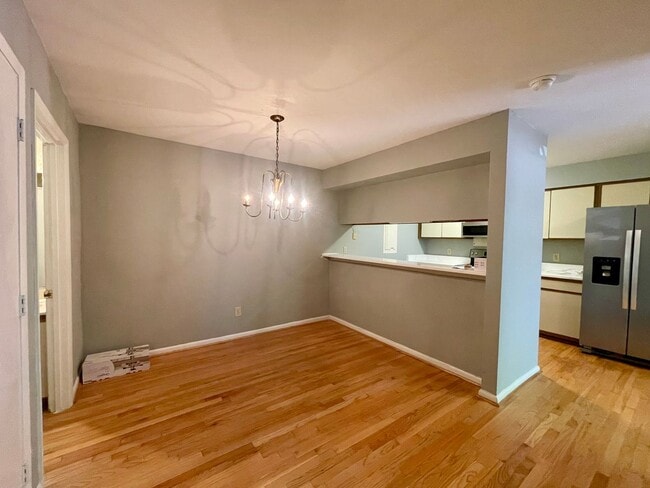 Building Photo - 236 Brookberry Cir