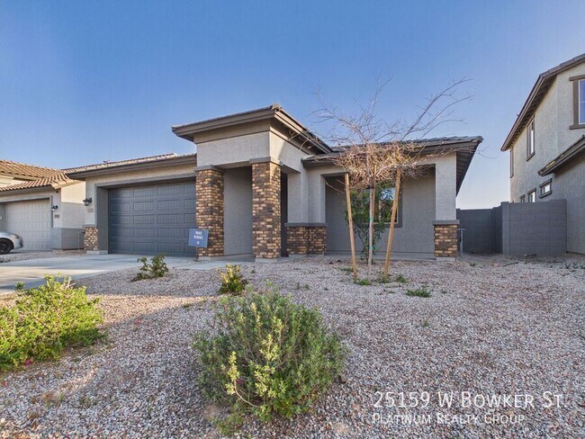 Foto del edificio - 25159 W Bowker St