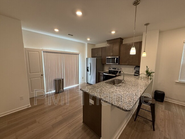 Building Photo - 332 Hacksaw Trl