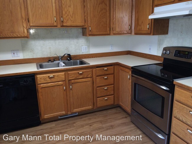 Foto del edificio - 3 br, 2 bath House - 317 5th Ave SE