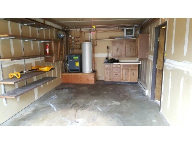 Foto del edificio - 6446 Village Pkwy