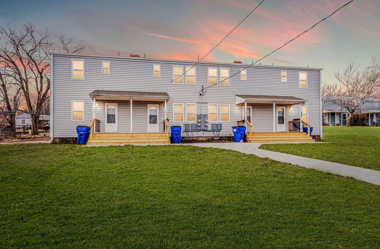 Primary Photo - Modern Townhome