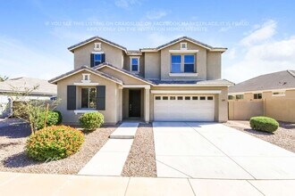 Building Photo - 3361 N Los Alamos