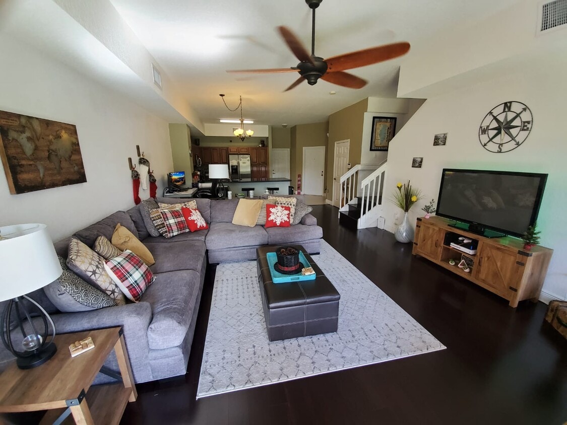 Living Room - 7400 Palomino Dr