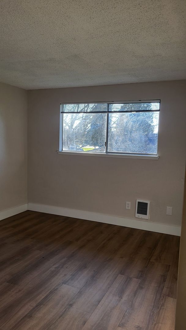 Foto del edificio - 2413 N St NE