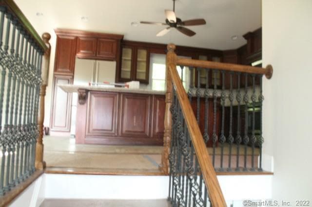 Foto del edificio - 81 Woodridge Dr S