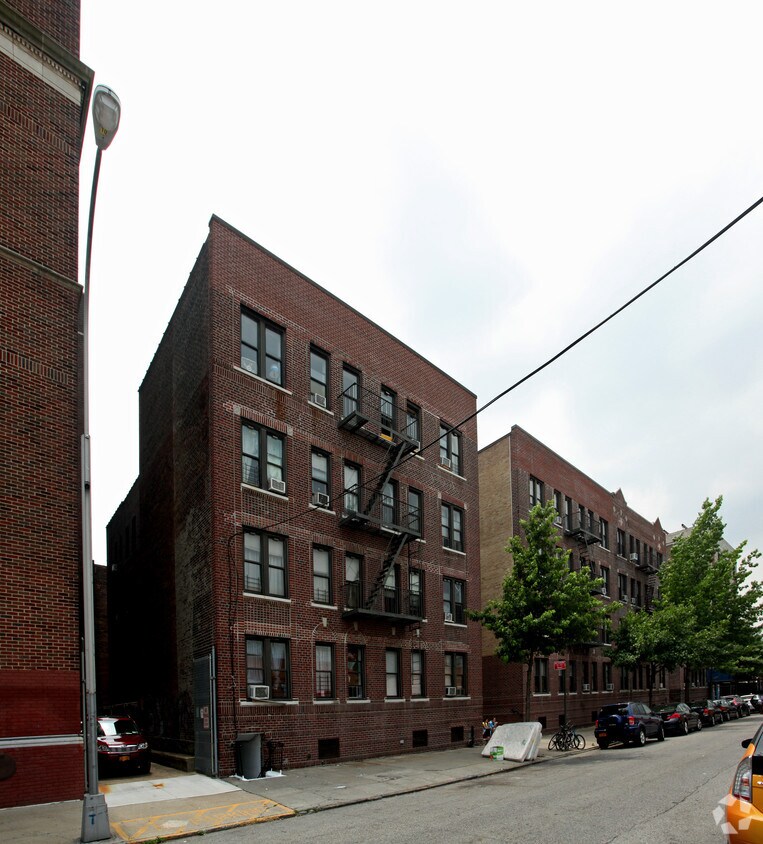 11-24-46th-ave-long-island-city-ny-11101-11-24-46th-ave-long-island