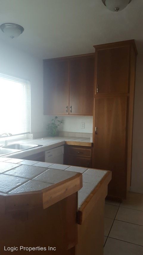 Foto del edificio - 1003 N Idyllwild Ave