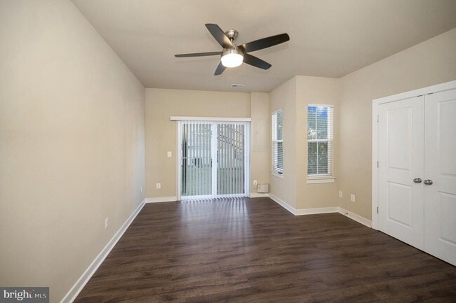 Building Photo - 100 Nestor's Pl